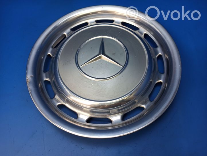 Mercedes-Benz COMPAKT W115 Kołpaki oryginalne R14 W114