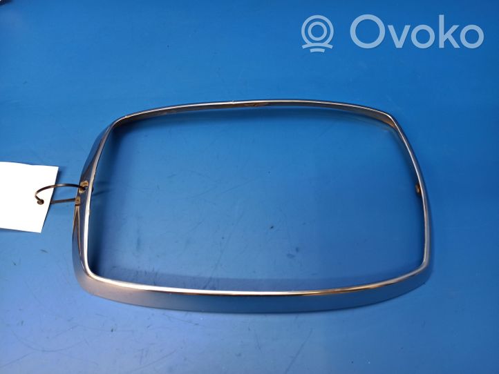 Mercedes-Benz COMPAKT W115 Rivestimento sotto il faro/fanale 1305542056