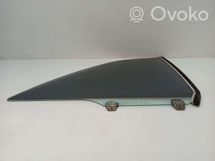 Mercedes-Benz 380 560SEC C126 Rear side window/glass 001025