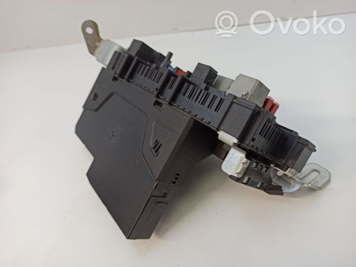 Mercedes-Benz E W212 Module de fusibles 2129009822