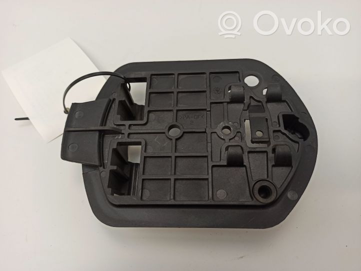 Mercedes-Benz E W211 Staffa supporto del triangolo d’emergenza 2118900814