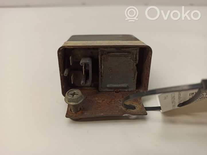 Mercedes-Benz COMPAKT W115 Other relay 