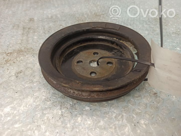 Mercedes-Benz 250 280 C CE W114 Water pump pulley 