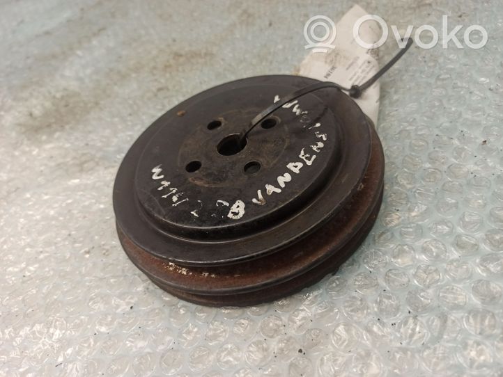 Mercedes-Benz 250 280 C CE W114 Water pump pulley 