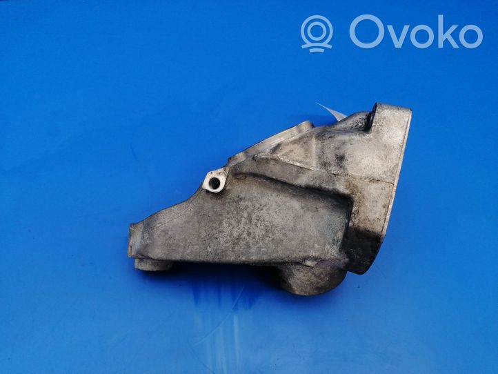 Mercedes-Benz C W204 Engine mounting bracket A6462230604