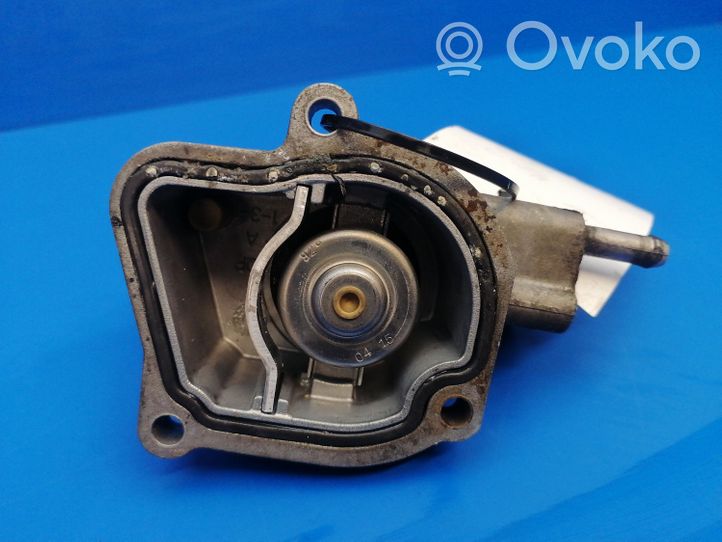 Mercedes-Benz C W204 Termostaatin kotelo A64620015