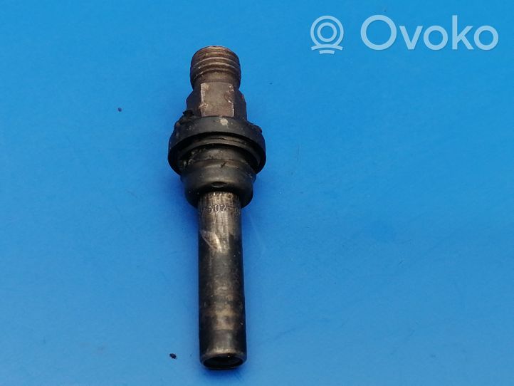 Mercedes-Benz S W126 Injecteur de carburant 0437502015