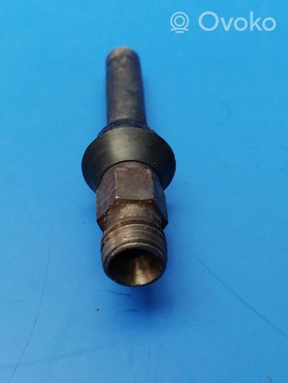 Mercedes-Benz S W126 Injecteur de carburant 0437502010