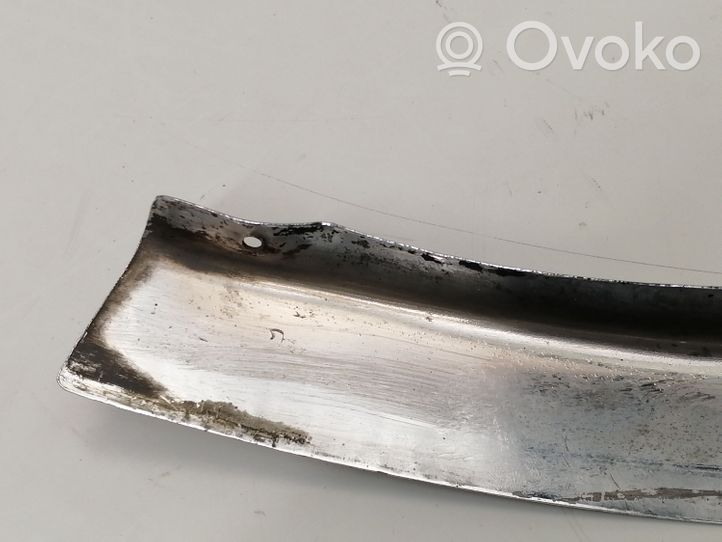 Mercedes-Benz S W116 Rivestimento passaruota posteriore 