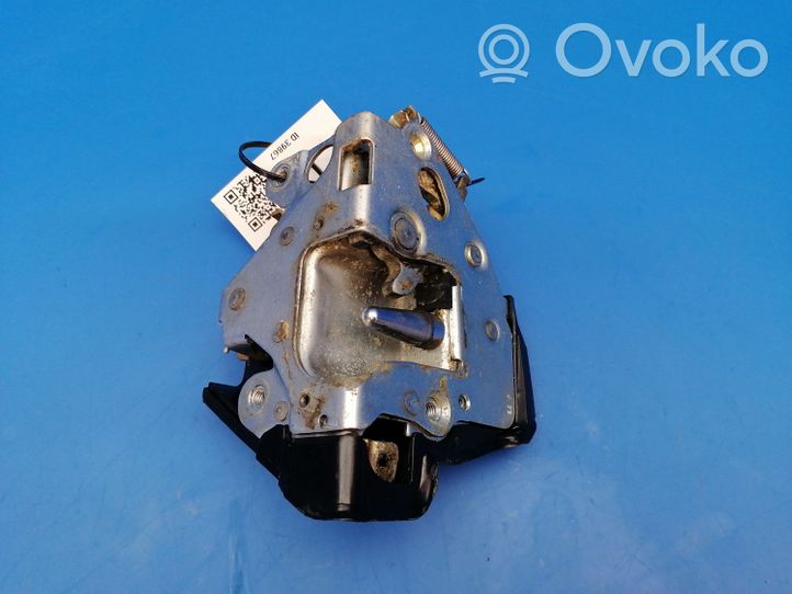 Mercedes-Benz E W123 Rear door lock 1237230108