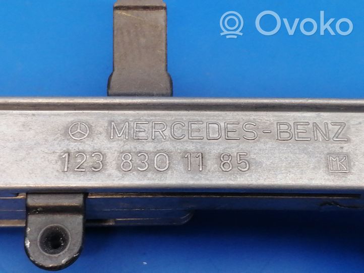 Mercedes-Benz E W123 Centralina del climatizzatore 1238301185