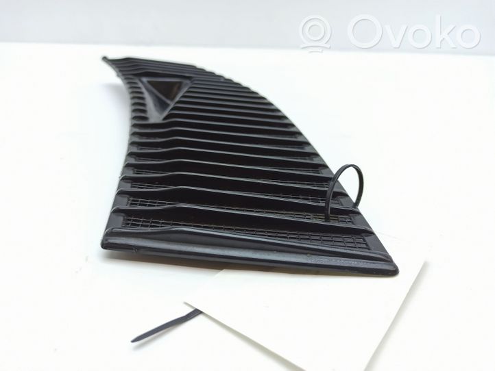 Mercedes-Benz E W123 Rivestimento del tergicristallo 1238360165