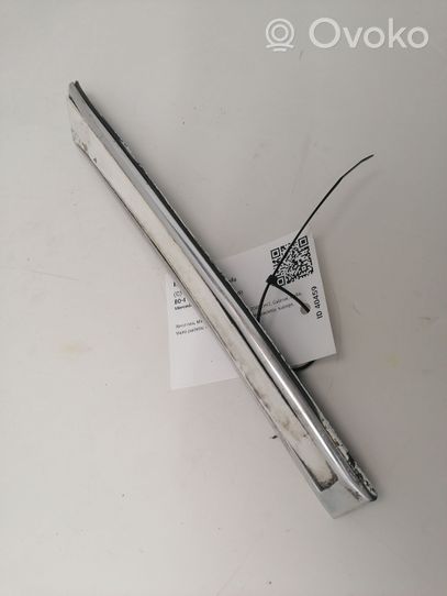 Mercedes-Benz E W123 Rivestimento montante (C) 1236980997