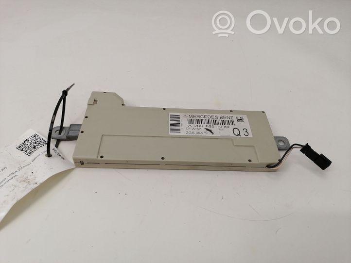 Mercedes-Benz C W203 Module unité de contrôle d'antenne A2038201089