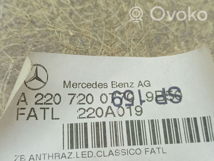 Mercedes-Benz S W220 Etuoven verhoilu A2207200870