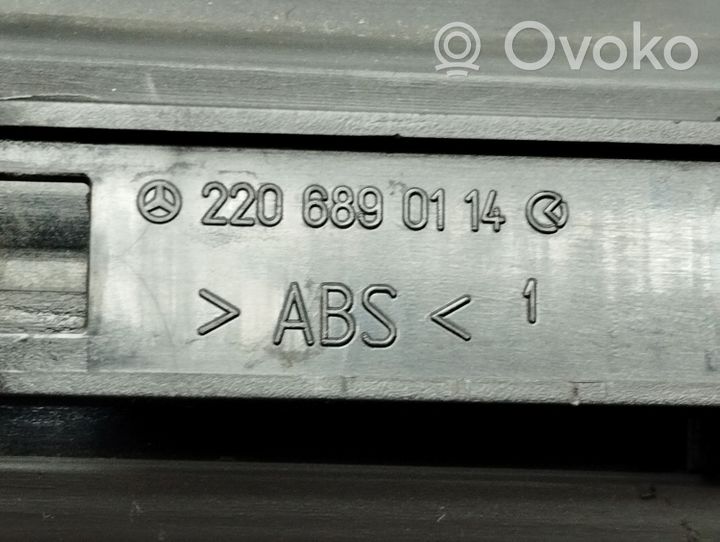 Mercedes-Benz C W203 Panelės apdailos skydas (apatinis) A2036809182