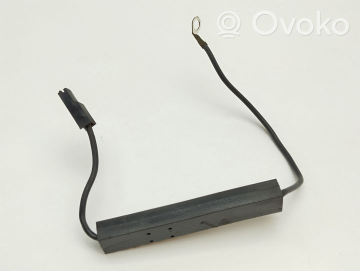 Mercedes-Benz C W203 Amplificateur d'antenne A2038270542