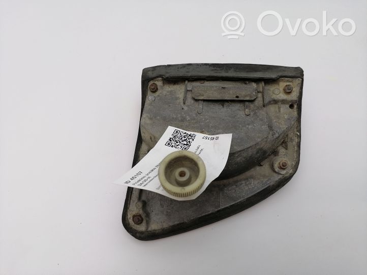 Mercedes-Benz S W116 Indicatore di direzione anteriore 1305233001