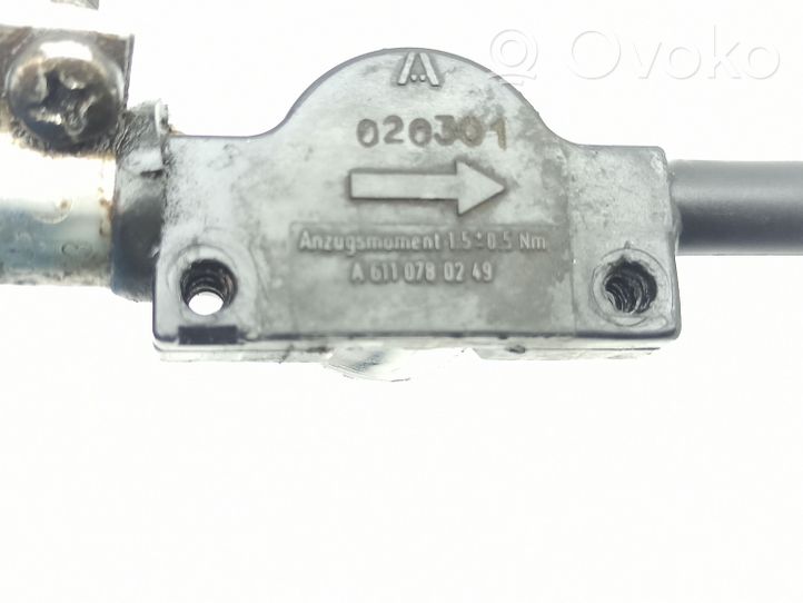 Mercedes-Benz A W168 Tuyau depression pompe à vide A6110780249