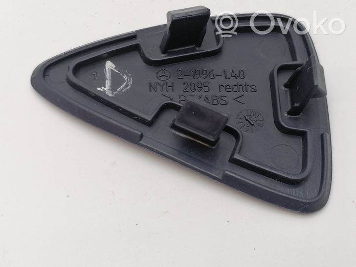 Mercedes-Benz CLK A208 C208 Altro elemento di rivestimento della portiera anteriore 21996140