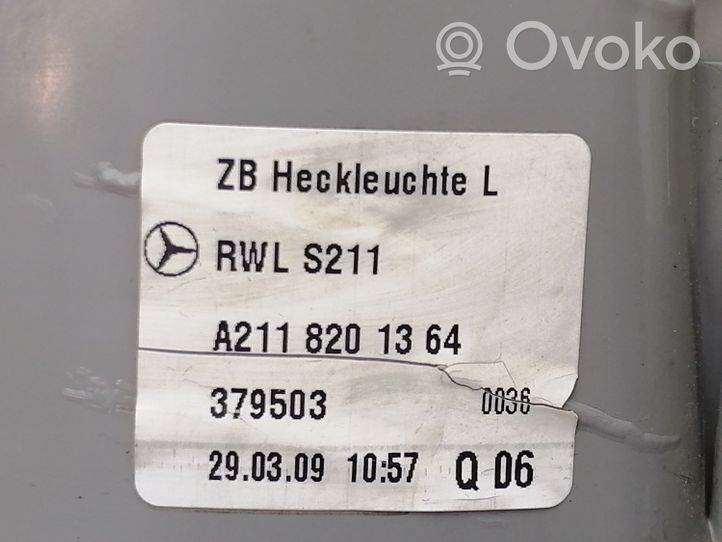 Mercedes-Benz E W211 Galinis žibintas dangtyje A2118201364