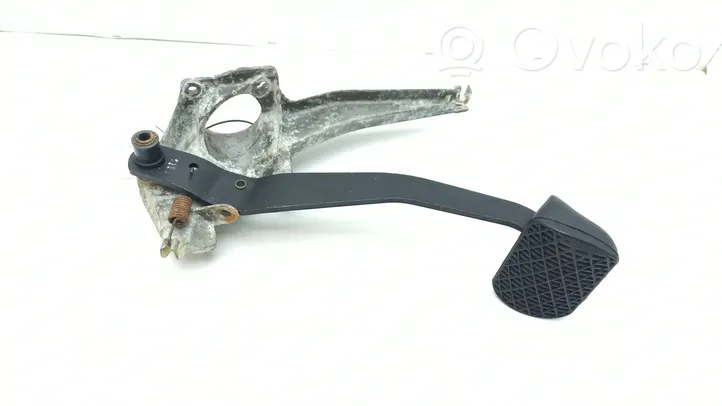 Mercedes-Benz 380 560SEC C126 Brake pedal 1262902419