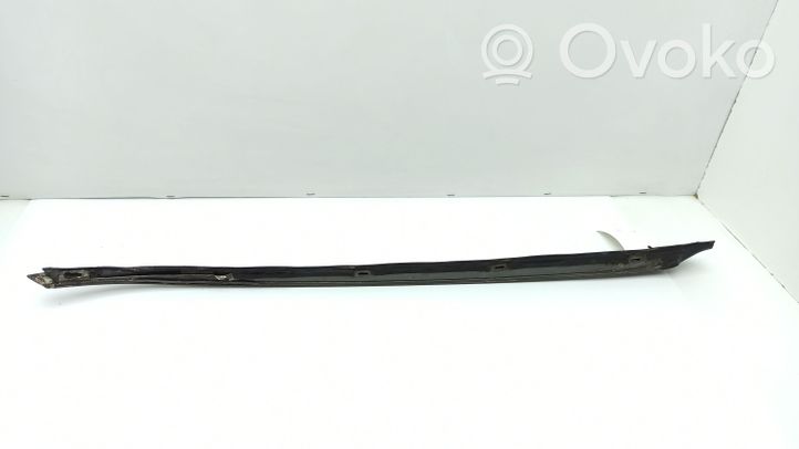 Mercedes-Benz 380 560SEC C126 Windshield trim 1266981398