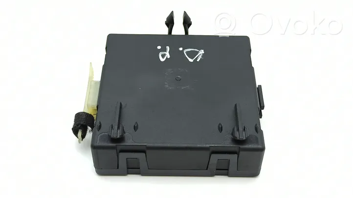 Mercedes-Benz C W204 Door control unit/module A2048702226