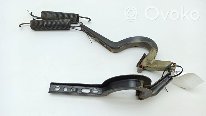 Mercedes-Benz E W123 Cerniera portellone posteriore/bagagliaio 1237500287