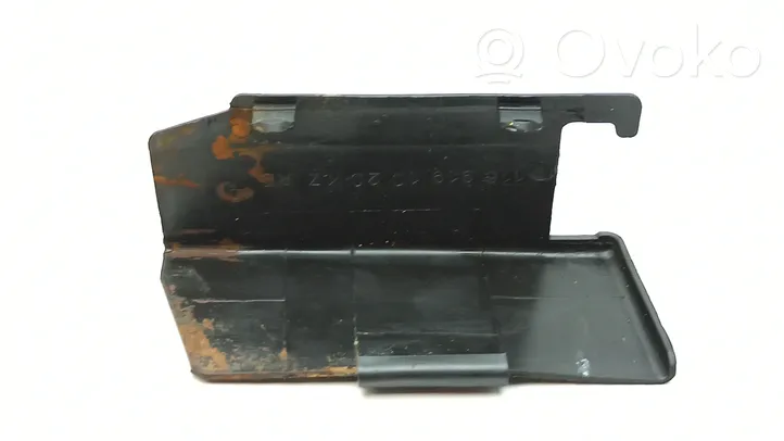 Mercedes-Benz S W116 Cache rail de siège conducteur avant 1169191020