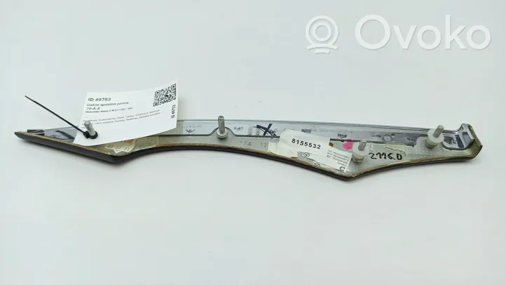 Mercedes-Benz E W211 Rivestimento della portiera posteriore 8155532