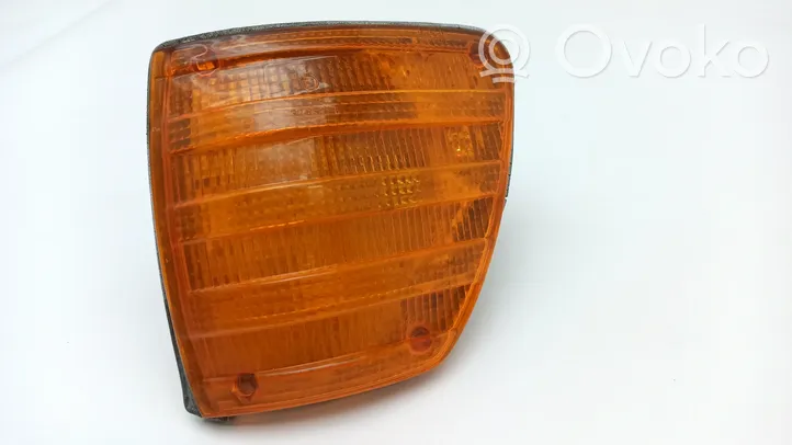 Mercedes-Benz 280 450 W116 Front indicator light 