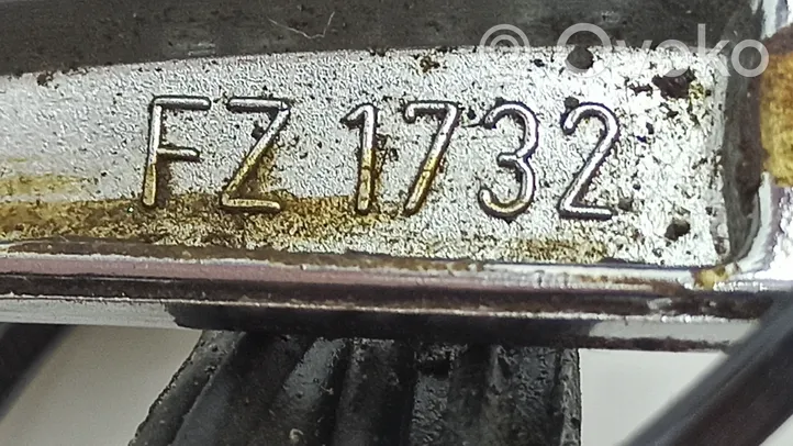 Mercedes-Benz 280 450 W116 Blende Rückleuchte Heckleuchte 1166900380