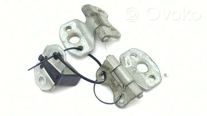 Mercedes-Benz CLK A208 C208 Front door hinges set 00M02