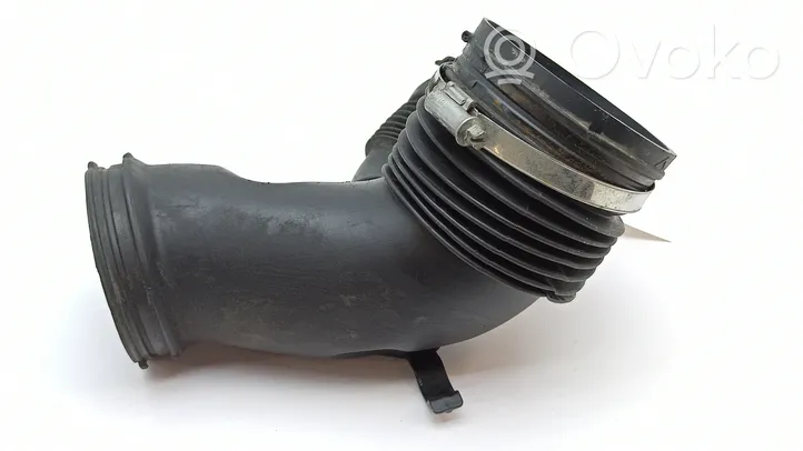 BMW Z4 E85 E86 Air intake duct part 7541704