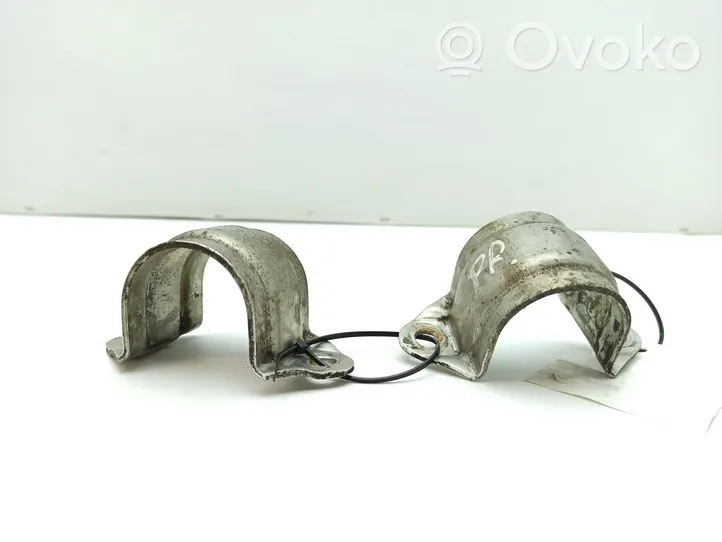 BMW Z4 E85 E86 Supporto per boccola della barra antirollio, anteriore 