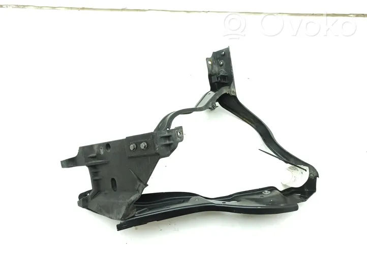 Mercedes-Benz E W212 Pannello laterale di supporto del radiatore PP212620021