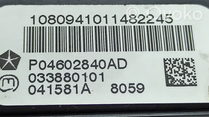 Jeep Grand Cherokee (WK) Przełączniki podgrzewania foteli P04602840AD