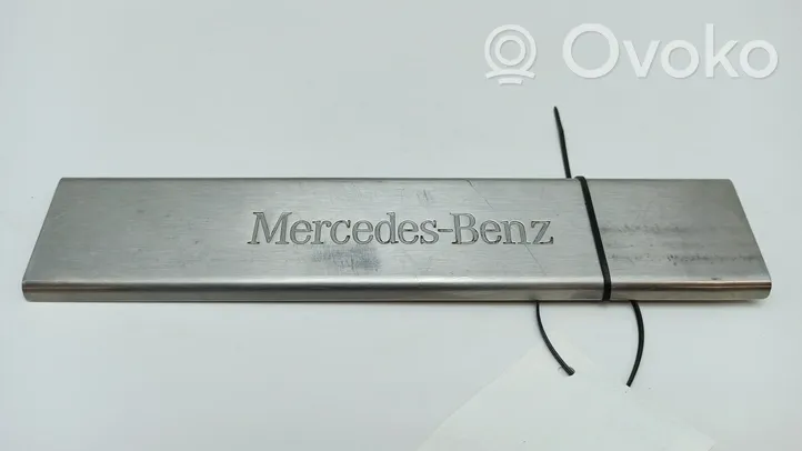 Mercedes-Benz ML W163 Rear sill trim cover 