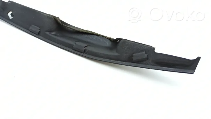 Mercedes-Benz ML W163 Rivestimento dell’estremità del parafango A1638800224