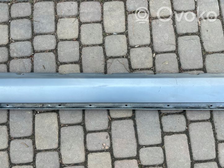 Mercedes-Benz E W124 Sill 