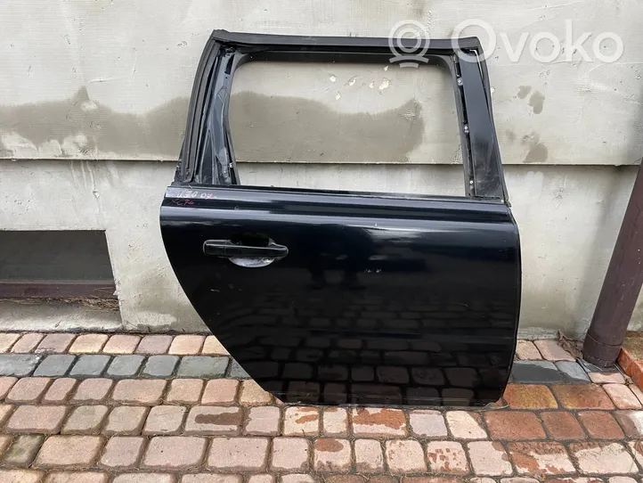 Volvo V70 Rear door 