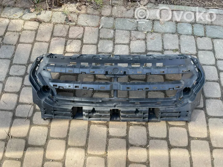 Ford Kuga II Front grill GV44-8A164-A