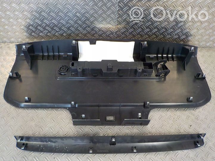 Volvo XC40 Rivestimento portellone posteriore/bagagliaio 31440631