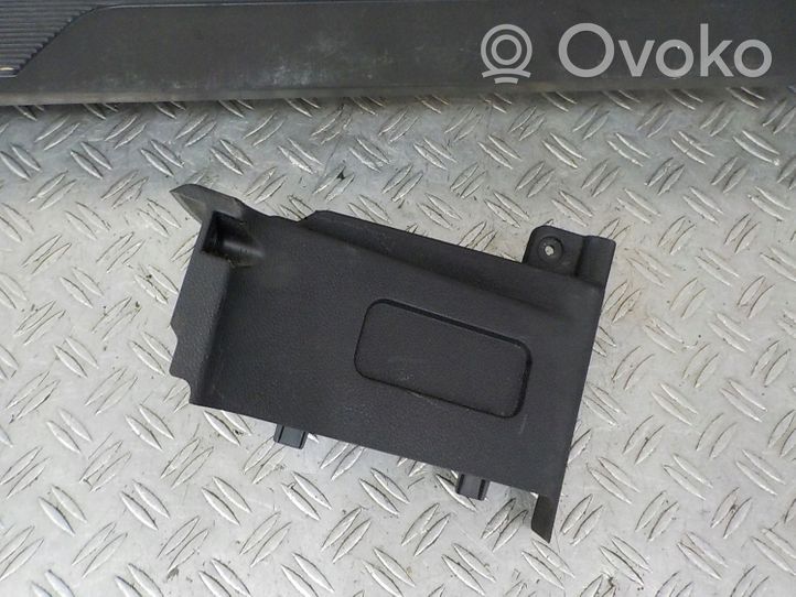 Mercedes-Benz Sprinter W907 W910 Altro elemento di rivestimento sottoporta/montante 9106861500