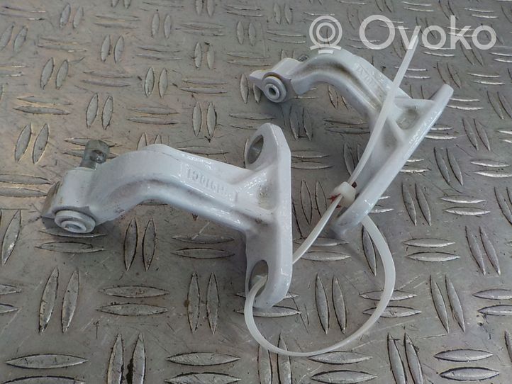 Mercedes-Benz Sprinter W907 W910 Set di cerniere portiera anteriore 