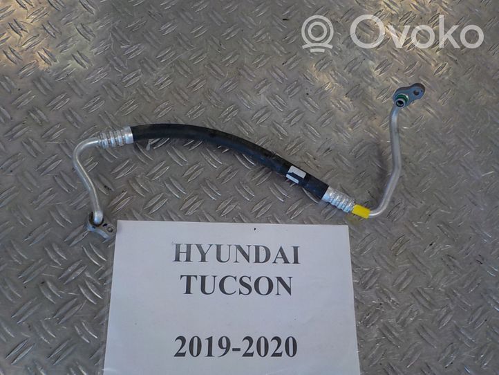 Hyundai Tucson TL Ilmastointilaitteen putki (A/C) 97762D7800