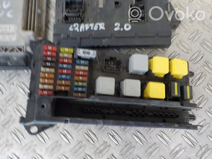 Volkswagen Crafter Komputer / Sterownik ECU i komplet kluczy 03L906012BL