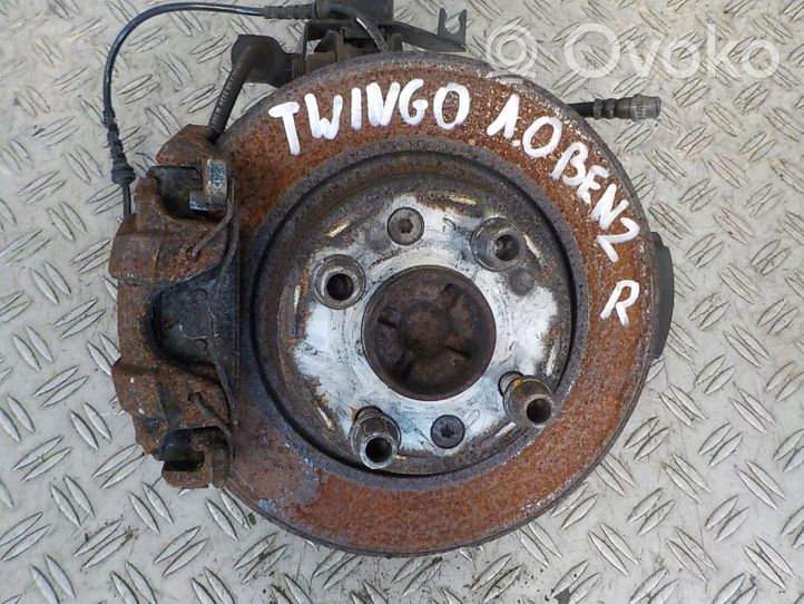 Renault Twingo III Zwrotnica koła przedniego 
