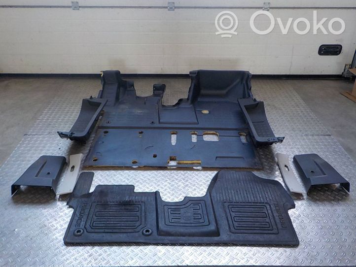 Toyota Proace Rivestimento pavimento anteriore 